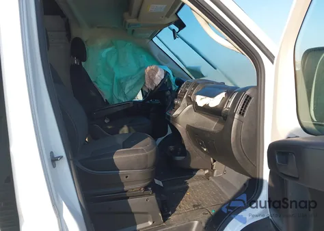 2021 Ram Promaster 1500 High Roof 136 Wb z USA, uszkodzony, nr VIN 3C6LRVBG1ME533442